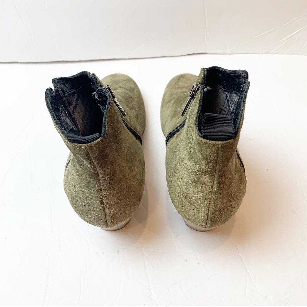 Aquatalia | size 7, fits like 6.5 Famous Army Green Suede Ankle Boots - Picture 6 of 10